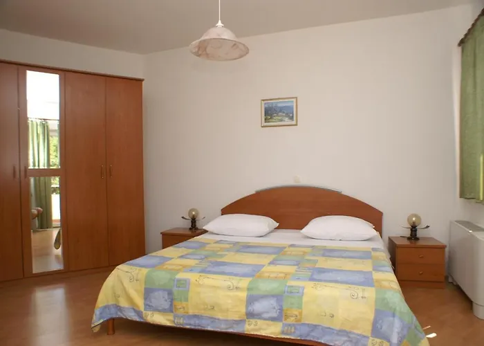 By The Sea - 9687 Apartamento Primošten